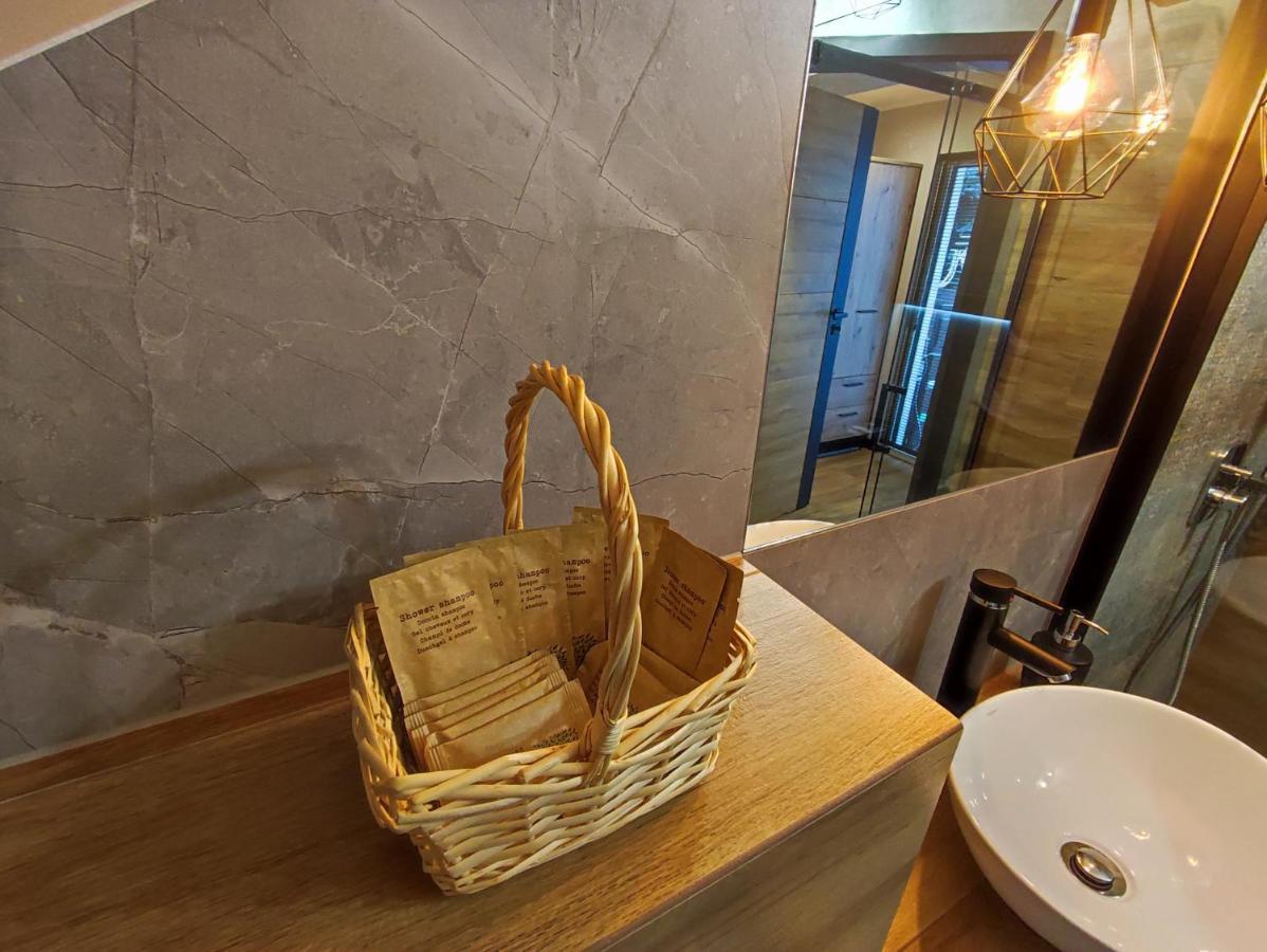 Apartament Olimpijska 54 Z Prywatnym Jacuzzi Na Tarasie Щирк Екстер'єр фото